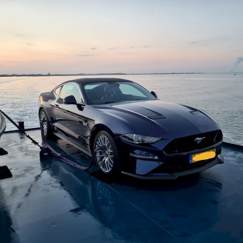 Ford Mustang Fastback GT 5.0 V8