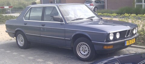 BMW 520i