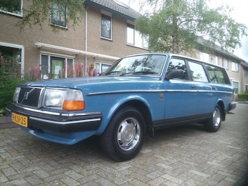 Volvo 240 GL 2.3 Estate (1987)