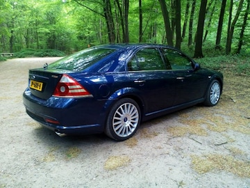 Ford Mondeo 3.0 V6 24V ST 220 (2004)