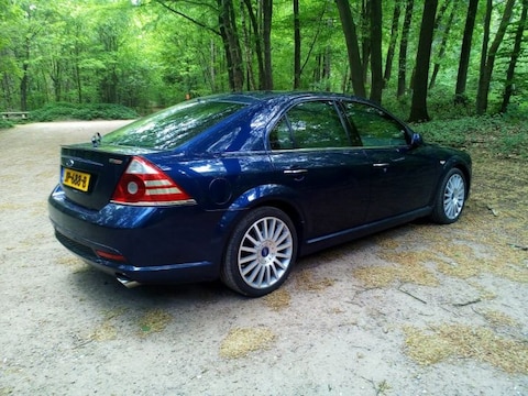 Ford Mondeo 3.0 V6 24V ST 220