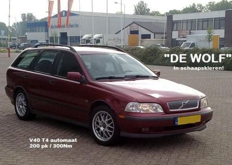 Volvo V40 T4 Exclusive-Line (1998)