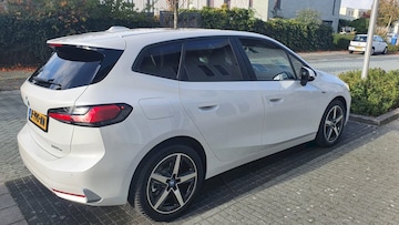 BMW 225e xDrive Active Tourer (2022)