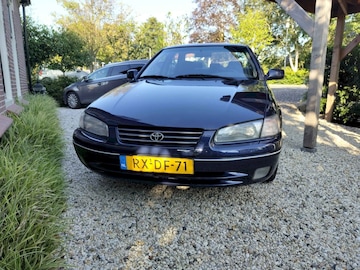 Toyota Camry 2.2i GL (1997)