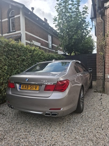 BMW 760i (2009)