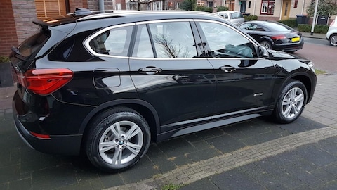 BMW X1 sDrive18i (2017)