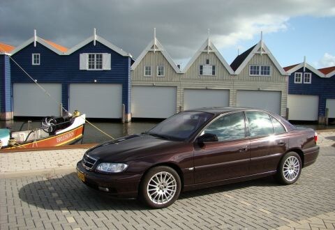 Opel Omega 2.6i-V6 Elegance (2001)