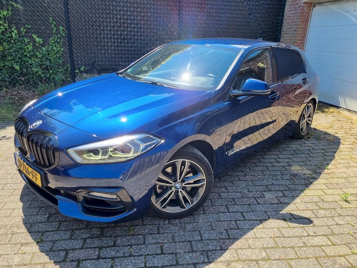 BMW 118i Corporate Executive (2020)