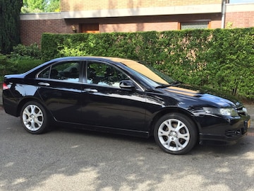 Honda Accord 2.0i Sport (2004)