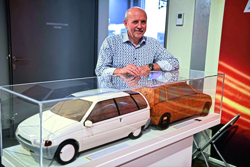 De man die de nieuwe Trabant tekende