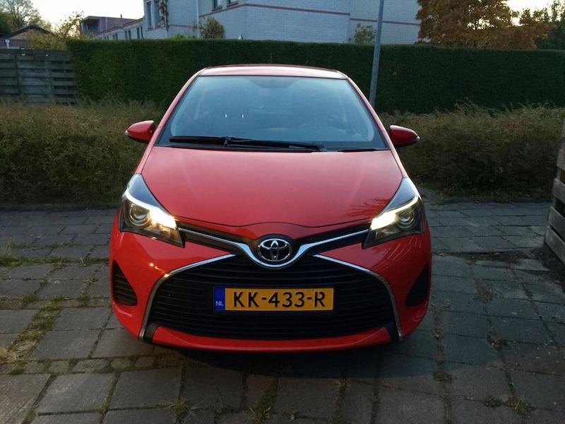 Toyota Yaris 1.3 VVT-i Aspiration (2016)