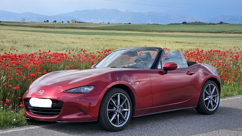 Mazda MX-5 SkyActiv-G 132 TS+ (2019)