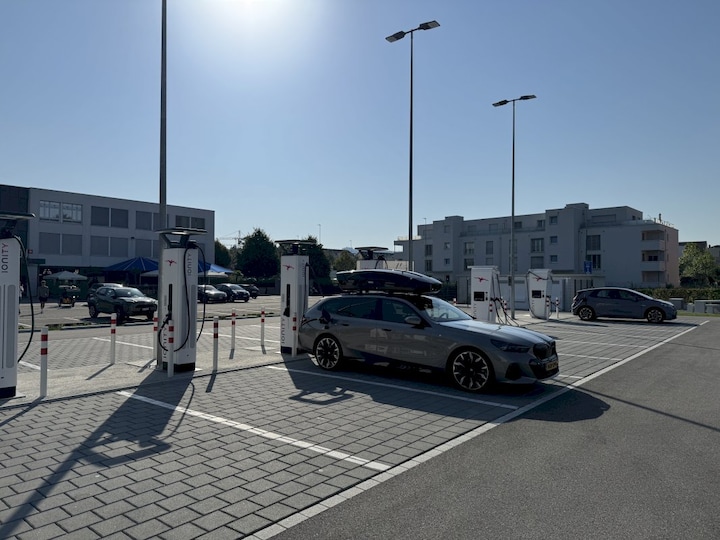 BMW i5 (2025)