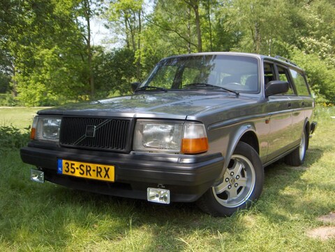 Volvo 240 Polar 2.0 Estate