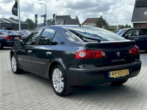 Renault Laguna 2.0 16V Business Line (2007)
