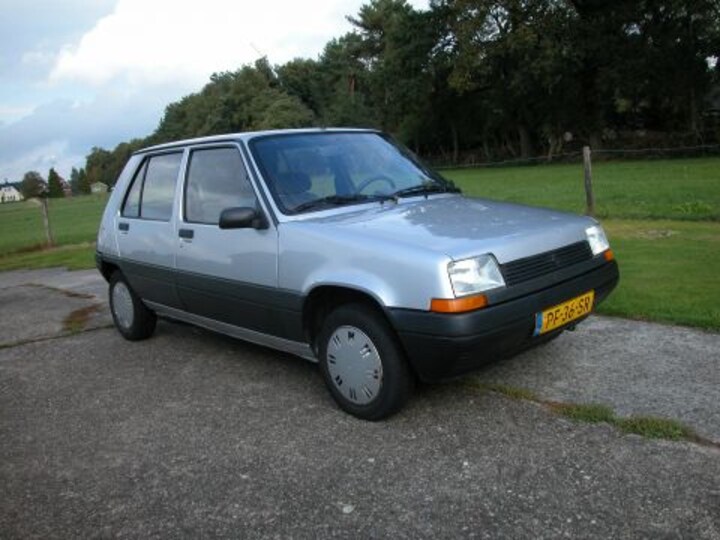 Renault 5 GTL