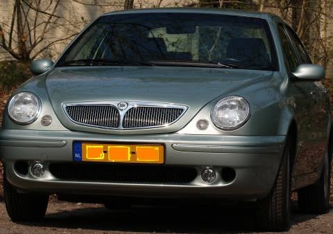Lancia Lybra 1.8 16v LX (2001)