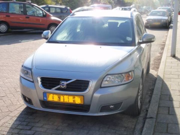 Volvo V50 1.6D DRIVe (2009)