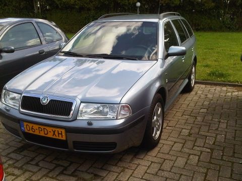 Skoda Octavia Combi 2.0 Elegance (2004)