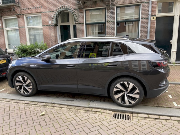 Volkswagen ID.4 1st (2021)