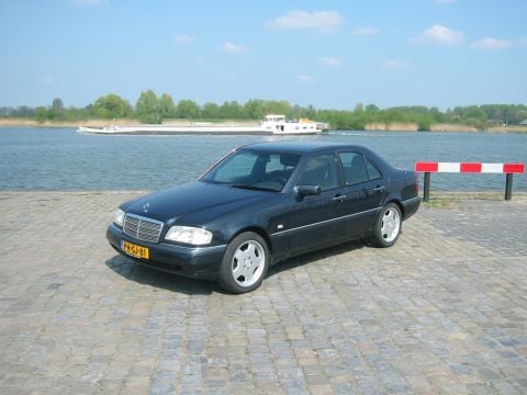 Mercedes-Benz C 180 Elegance (1997)