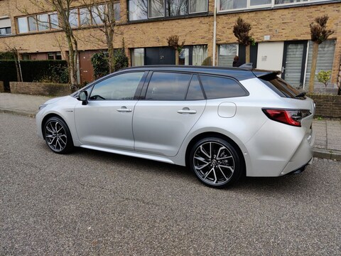 Toyota Corolla Touring Sports 2.0 Hybrid Premium
