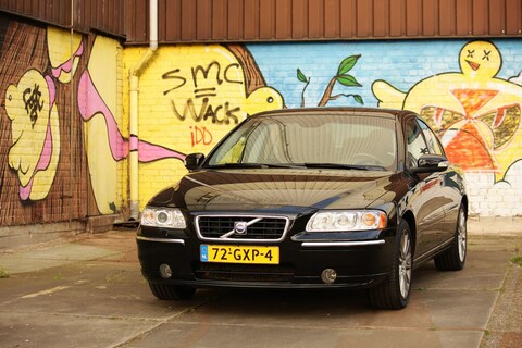 Volvo S60 2.5T Summum (2008)