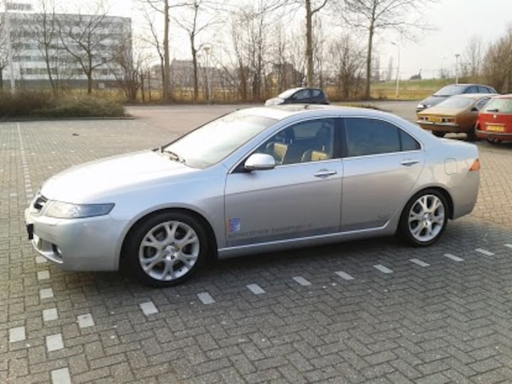 Honda Accord 2.4i Executive (2003)