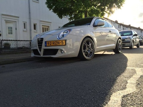 Alfa Romeo MiTo 1.3 JTDm Eco Progression (2011)