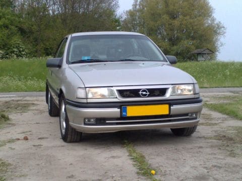 Opel Vectra 2.5i-V6 CDX (1994)