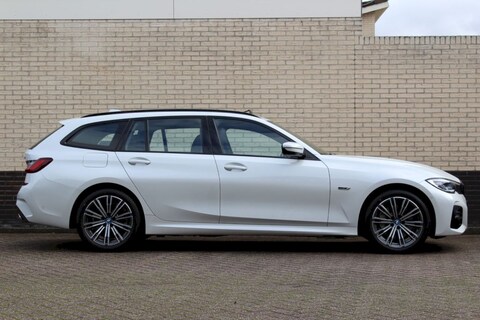 BMW 330e Touring Business Edition Plus