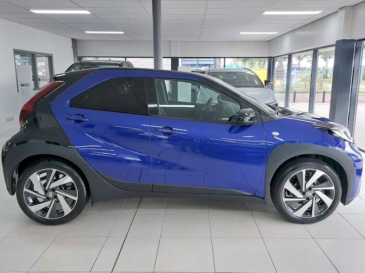 Toyota Aygo X 1.0 VVT-i envy (2023)
