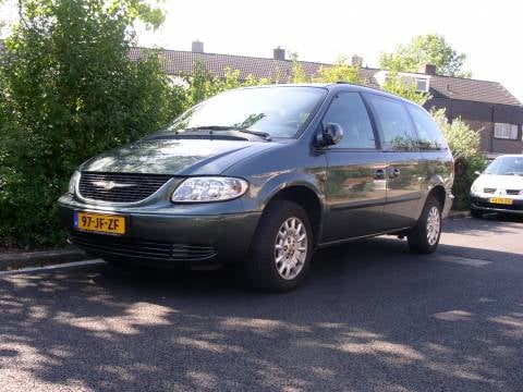 Chrysler Grand Voyager 3.3i V6 SE Luxe (2002)