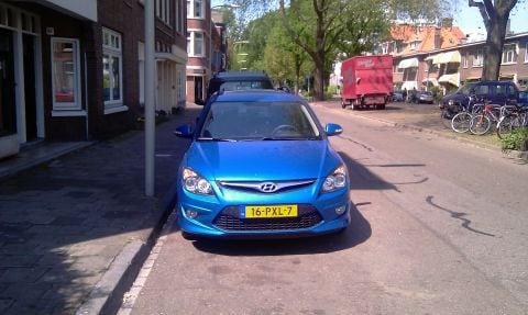 Hyundai i30 CW 1.6i CVVT Blue i-Drive (2011)
