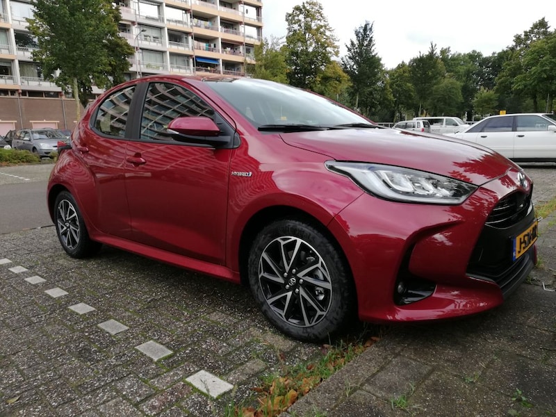 Toyota Yaris 1.5 Hybrid First Edition (2020)