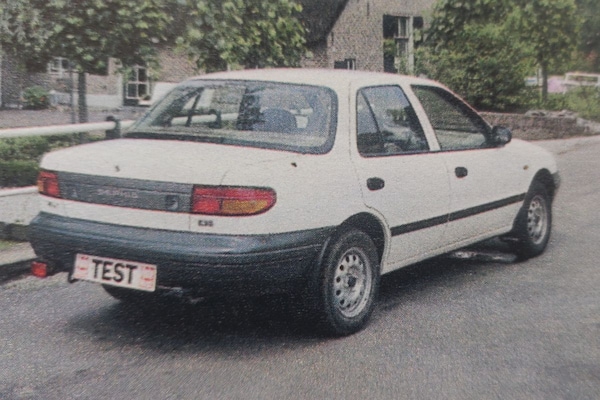 Kia Sephia