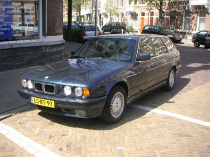 BMW 530i Touring Executive