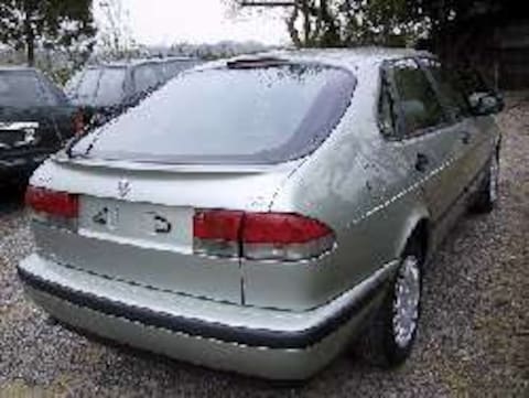 Saab 9-3 S 2.2 TiD (2000)