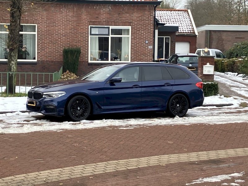 BMW 530i Touring (2019)