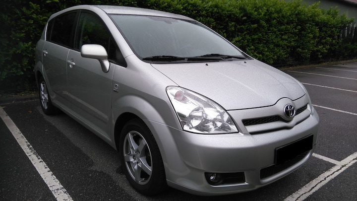 Toyota Corolla Verso 1.6 16v VVT-i Linea Sol (2004)