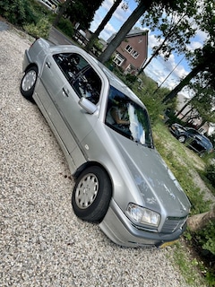 Mercedes-Benz C 180 Elegance (1998)