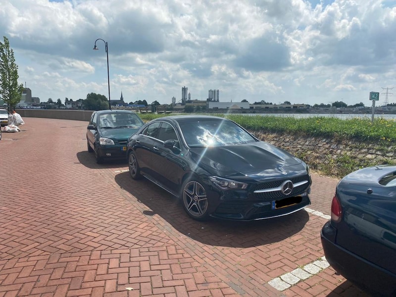 Mercedes-Benz CLA 200 Business Solution AMG (2020)