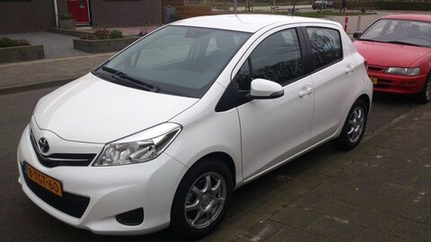 Toyota Yaris 1.3 VVT-i Now
