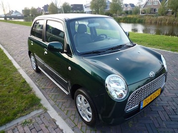 Daihatsu Trevis (2009)