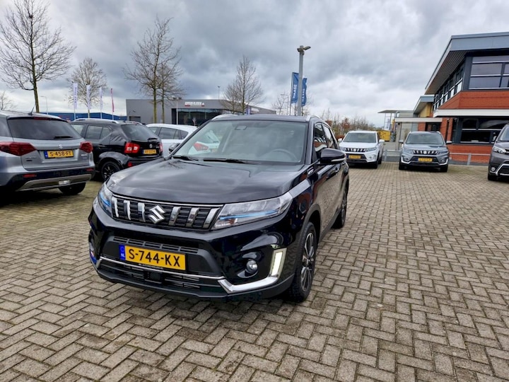 Suzuki Vitara (2022)