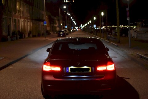 BMW 318i