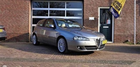Alfa Romeo 147 1.6 T.Spark 16V Veloce Collezione