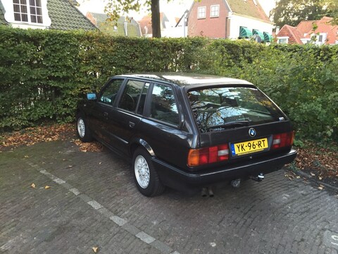 BMW 324td Touring