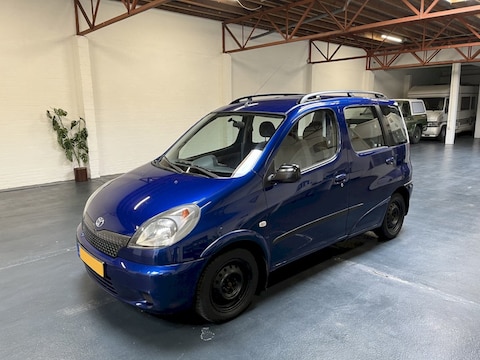 Toyota Yaris Verso 1.3 16v VVT-i Linea Sol