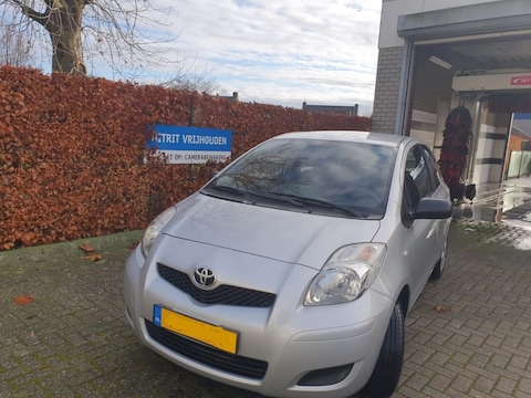 Toyota Yaris 1.0 12v VVT-i Access